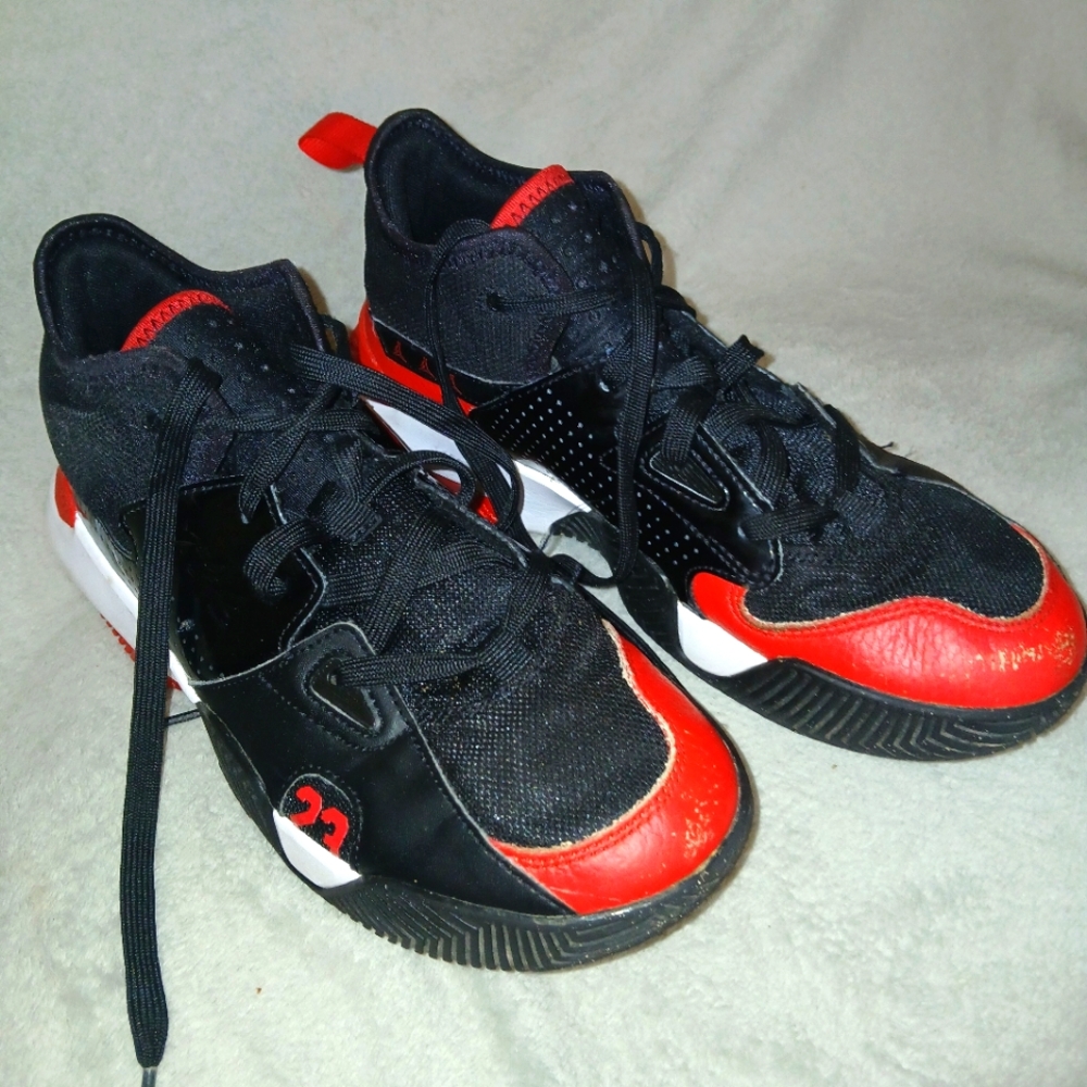 Mens Jordan Black and Red Athletic Shoes